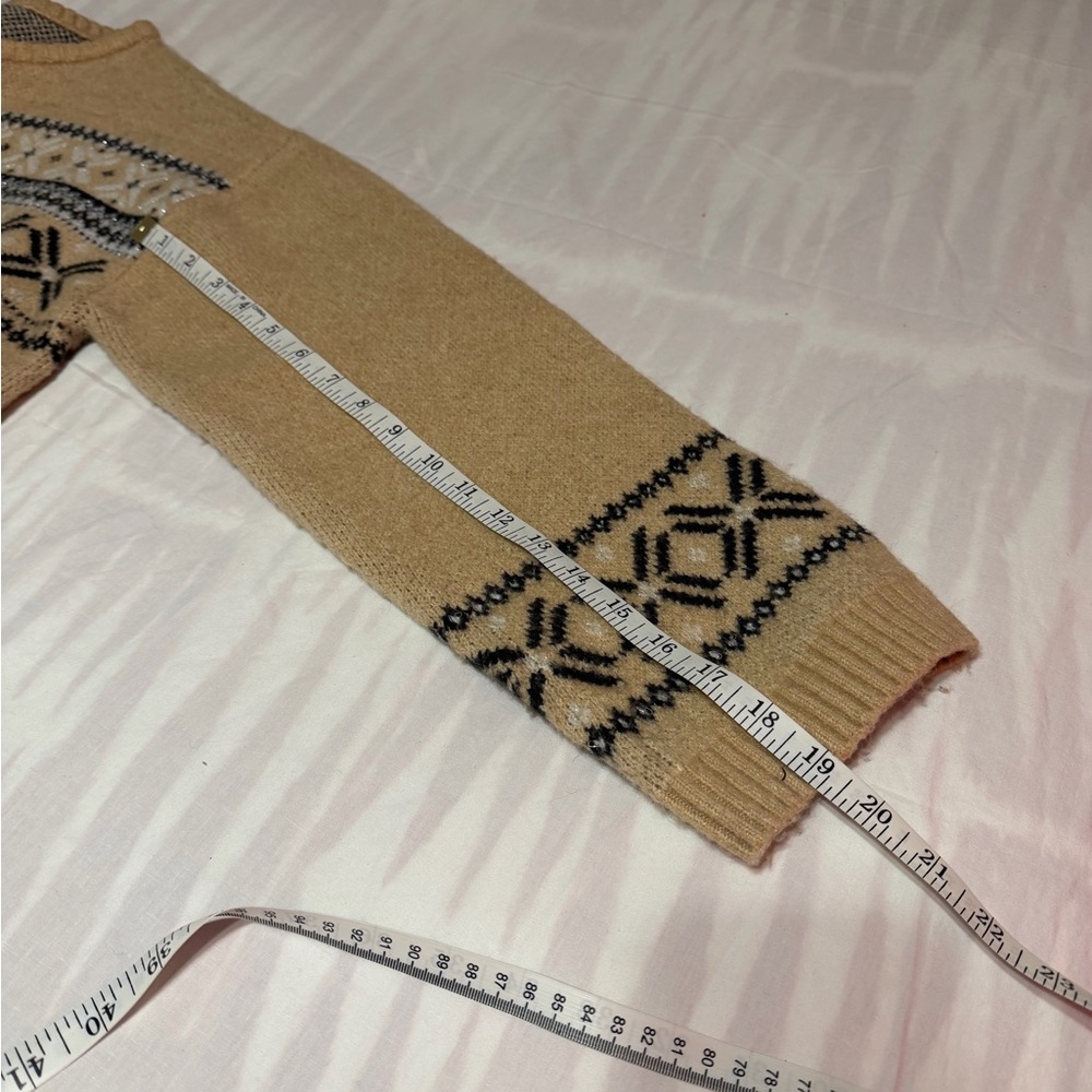Wild Fable Tan and Black Patterned Sweater - Picture 6 of 7